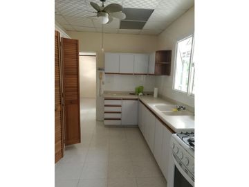 SE VENDE CASA VACA 3 REC EN BRISAS DEL GOLF