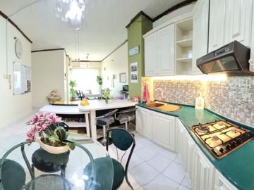 Cheap Exclusive and Comfortable Room for Rent in Central Jakarta
