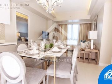 4 BEDROOM PENTHOUSE CONDO FOR SALE IN LAHUG CEBU CITY
