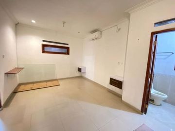 Rumah di Jl H. Nawi Cipete Gandaria Selatan, Jaksel