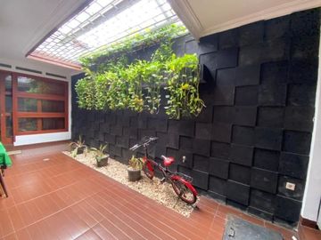 Rumah di Jl H. Nawi Cipete Gandaria Selatan, Jaksel