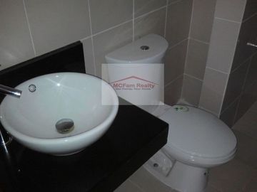 3 Bedroom Condo for Sale in The Rochester Pasig City, for inquiries pls contact Donald