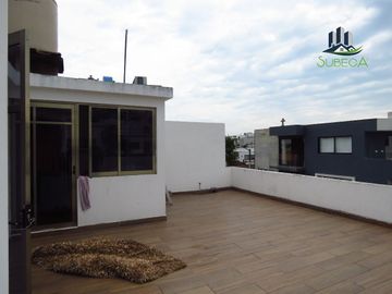 Venta de Casa con 3 recámaras, Cisterna y Terraza, Xalapa Monte Magno