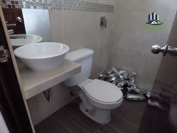 Venta de Casa con 3 recámaras, Cisterna y Terraza, Xalapa Monte Magno