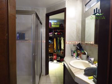 Venta de Casa con 3 recámaras, Cisterna y Terraza, Xalapa Monte Magno