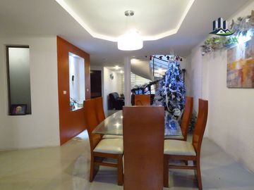 Venta de Casa con 3 recámaras, Cisterna y Terraza, Xalapa Monte Magno