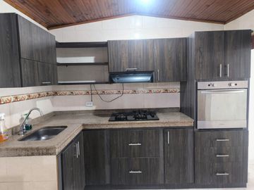 casa en venta en santa monica. Cod V245