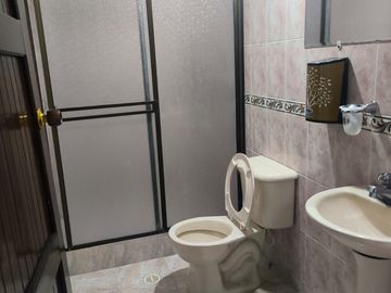 casa en venta en santa monica. Cod V245
