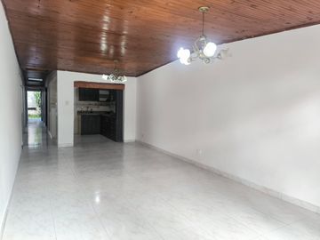 casa en venta en santa monica. Cod V245
