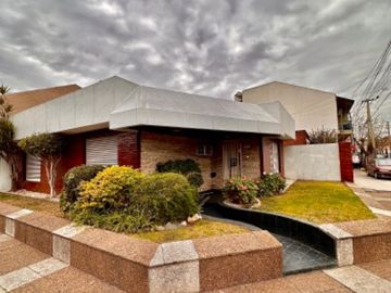 Casa en venta en Martin Coronado