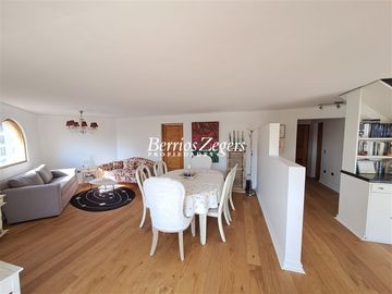 Departamento en Venta en Carlos Antunez cercano a Plaza Las Lilas