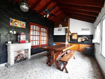 Casa en Venta en Lanus Este