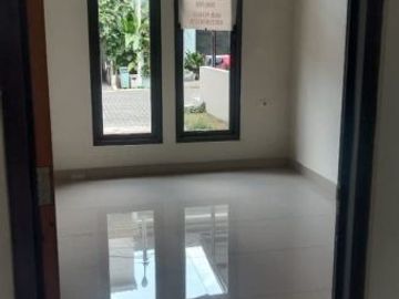 RUMAH DI ANTAPANI BANDUNG