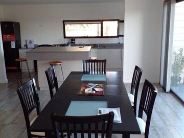 VENDO CASA 3 AMB C/PARQUE EN MAR DEL PLATA