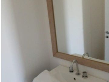 VENDO CASA 3 AMB C/PARQUE EN MAR DEL PLATA
