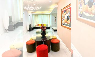 Fancy Fully furnished 2br Condo for rent at Kensington Place