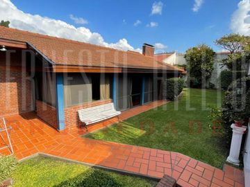 Chalet en venta en Quilmes Oeste Centro