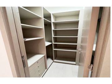 SE VENDE APARTAMENTO EN OBARRIO, PH URBANA