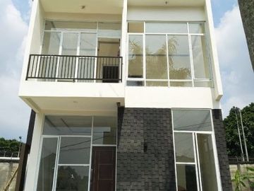 hunian 2 lantai tanpa dp free all in 1jt di tapos depok
