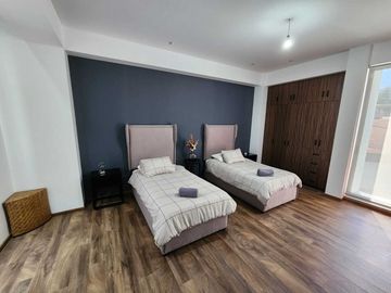 DEPARTAMENTO EN VENTA EN CAMELINAS