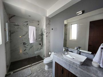 DEPARTAMENTO EN VENTA EN CAMELINAS