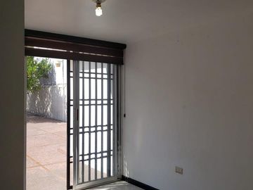 Casa en venta Cumbres 2do. sector.