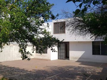 Casa en venta Cumbres 2do. sector.