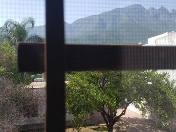 Casa en venta Cumbres 2do. sector.