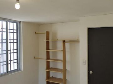 Casa en venta Cumbres 2do. sector.