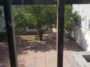 Casa en venta Cumbres 2do. sector.