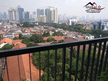 JUAL cepat 3BR Apartemen Cervino Village furnish lantai 11.