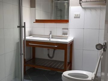 2-Bedroom furnished Apartment near Ayala, Cebu City