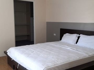 2-Bedroom furnished Apartment near Ayala, Cebu City