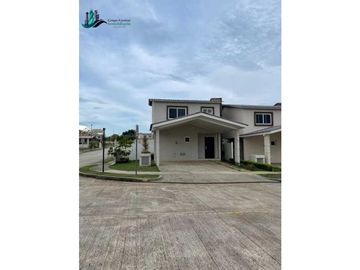 VENTA DE PROYECTO DE CASAS EN LA CHORRERA COSTA VERDE NEW WEST