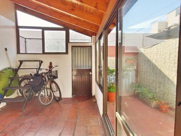 Apto Crédito, PH 3 Amb. Sin Exp., Patio, Parrilla, Quincho y Terraza.