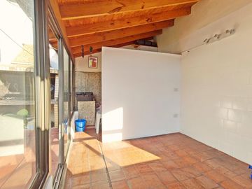 Apto Crédito, PH 3 Amb. Sin Exp., Patio, Parrilla, Quincho y Terraza.