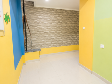 Ruko Beryl Gading Serpong SHM 3 Lantai, 7 Ruangan, Siap untuk Kantor