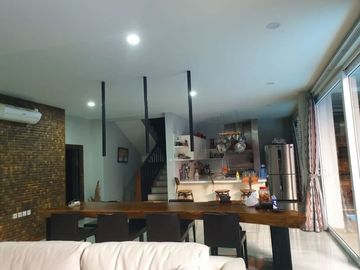 Rumah Mewah 4 Lantai Ada Kolam Renang Di Sektor 7 - GB 2741