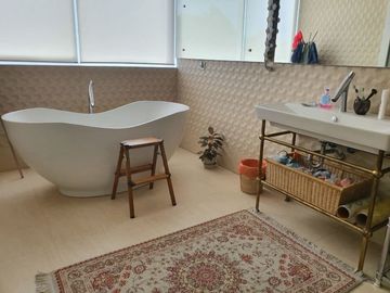 Rumah Mewah 4 Lantai Ada Kolam Renang Di Sektor 7 - GB 2741