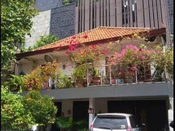 Dijual Rumah Hitung Tanah di SCBD Kebayoran Baru Strategis
