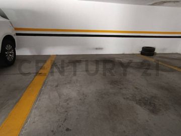 En venta departamento 3 dormitorios y suite en Urbanización El Condado
