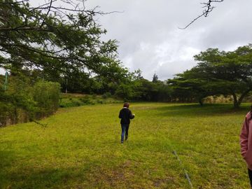Vendo  lindo terreno ubicado en Urbanización a 15 minutos de Guayllabamba