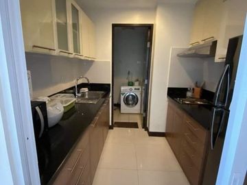 1 bedroom at ONE CENTRAL TOWER 1, Makati for sale