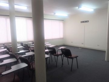 casa en venta en versalles. Cod V10508