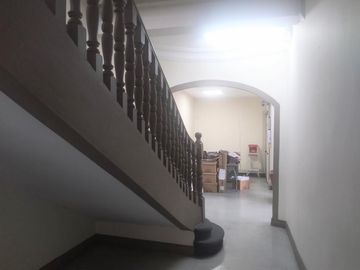 casa en venta en versalles. Cod V10508