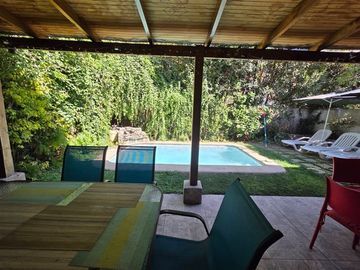 Casa en venta de 4 dorm. en Huechuraba