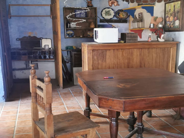 CASA EN VENTA  EN CENTRO HISTORICO, LISTA PARA REMODELAR