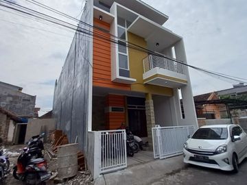 RUMAH KOST DI LOWOKWARU MALANG DIJUAL HARGA MURAH BISA NEGO