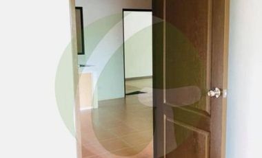 Luxurious RFO 2-Bedroom Condo Unit in Sanremo Oasis