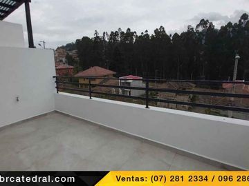Casa de venta en Av. Ricardo Duran  – código:18951